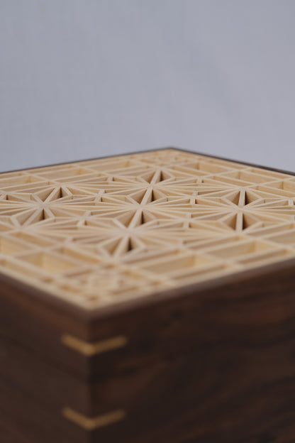 Large tea box