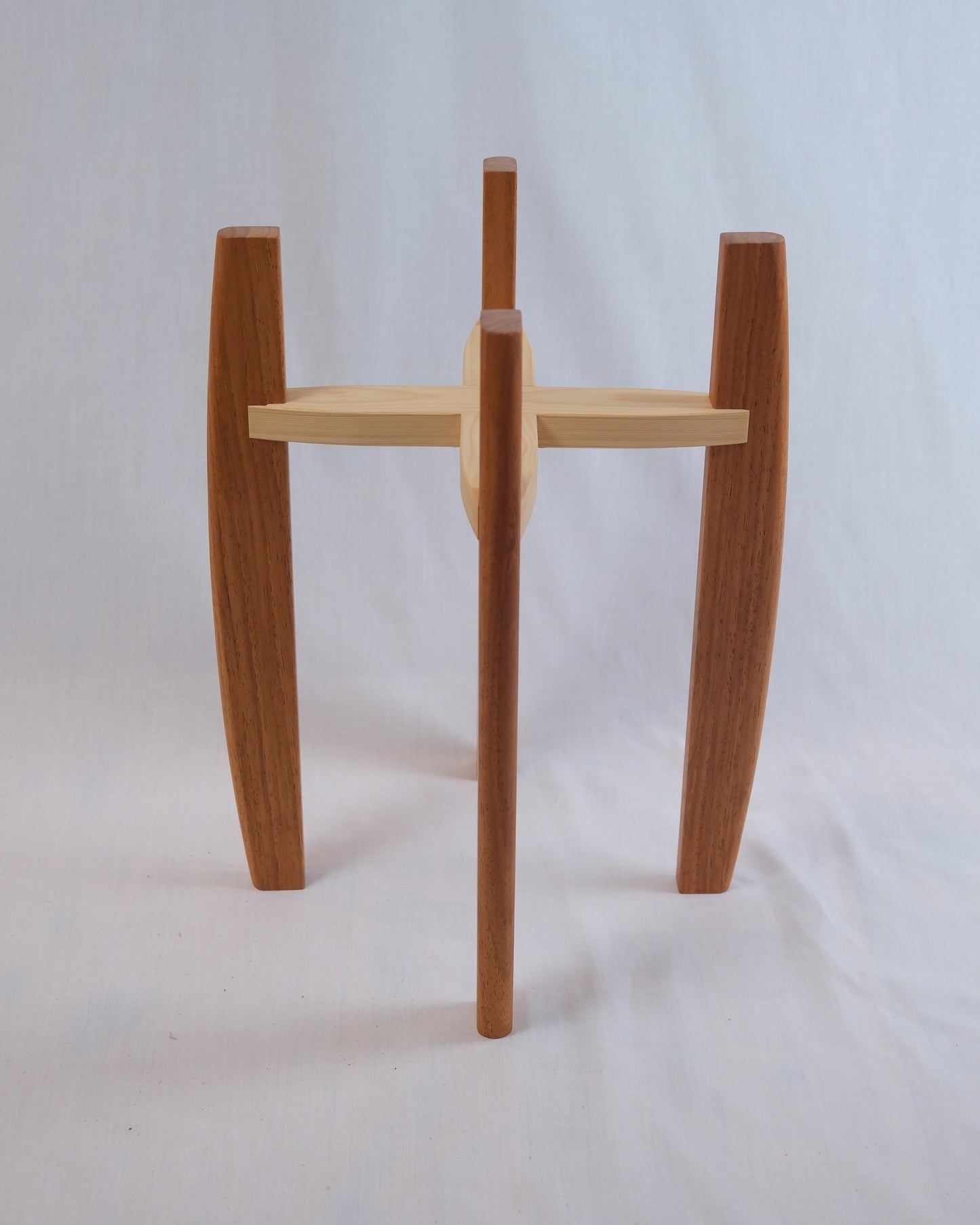 Plant stand